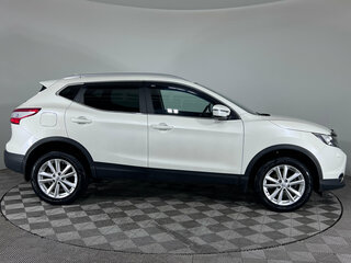 2017 Nissan Qashqai II, белый, 1870000 рублей, вид 4