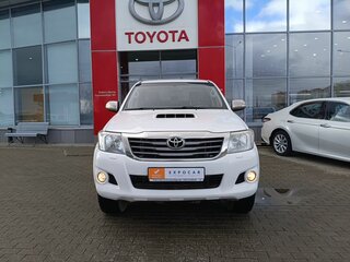 2013 Toyota Hilux VII Рестайлинг, белый, 2700000 рублей, вид 2