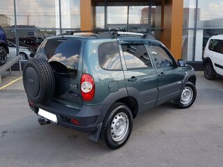 2015 Chevrolet Niva I Рестайлинг, зелёный, 629000 рублей, вид 5