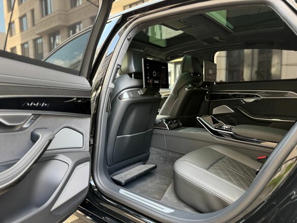2026 Audi A8 Long 50 TDI IV (D5) Рестайлинг, чёрный, 27999000 рублей - вид 7