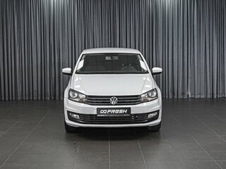 2018 Volkswagen Polo V Рестайлинг, белый, 1125000 рублей, вид 3