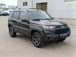 2023 Lada (ВАЗ) Niva Travel I, чёрный, 955000 рублей, вид 3