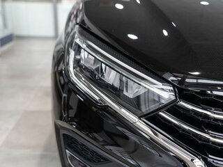 2026 Lada (ВАЗ) Vesta I Рестайлинг (NG), чёрный, 1860000 рублей, вид 2