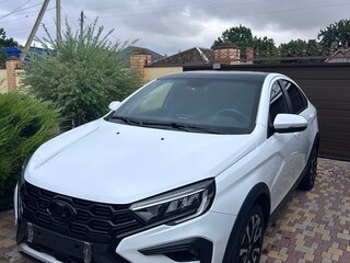2023 Lada (ВАЗ) Vesta Cross I Рестайлинг (NG), белый, 1500000 рублей, вид 1