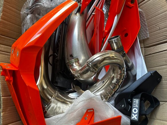 2023 KTM 300 EXC, красный, 650000 рублей - вид 14