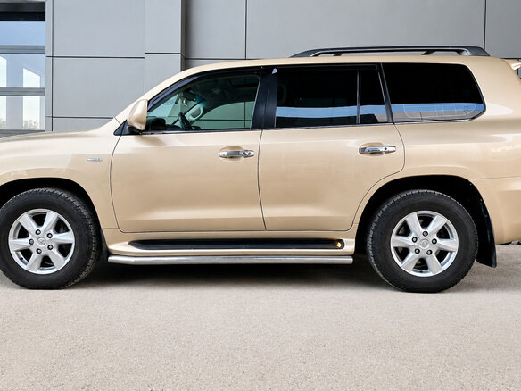 2011 Lexus LX 570 III, золотистый, 4700000 рублей - вид 4