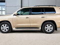 2011 Lexus LX 570 III, золотистый, 4700000 рублей - вид 4