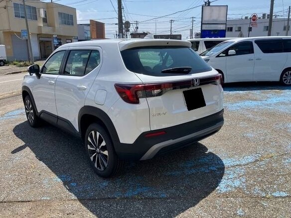 2026 Honda WR-V III, белый - вид 3