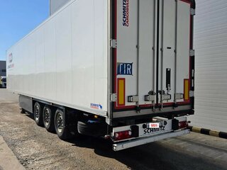 2018 Schmitz Cargobull SKO, белый, 4900000 рублей, вид 3