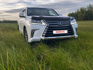 2020 Lexus LX 570 III Рестайлинг 2, белый, 8250000 рублей, вид 2