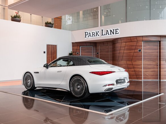 2025 Mercedes-Benz Maybach SL, белый, 33450000 рублей - вид 3
