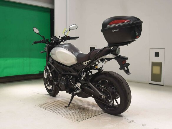2016 Yamaha XSR900, серебристый, 777000 рублей - вид 5