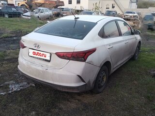 2020 Hyundai Solaris II, белый, 864500 рублей, вид 4
