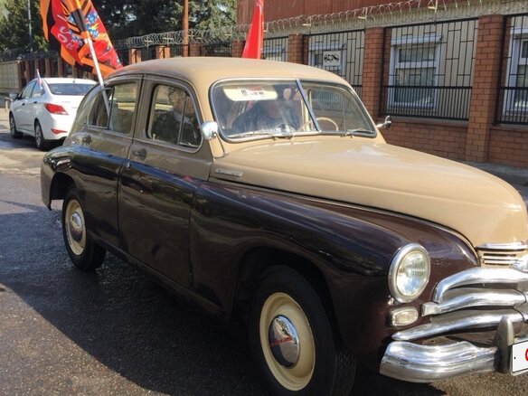 1949 ГАЗ М-20 «Победа», коричневый, 1800000 рублей