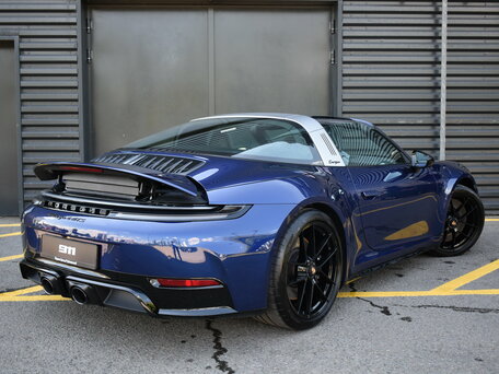 2026 Porsche 911 Targa 4 GTS VIII (992) Рестайлинг, синий, 33300000 рублей, вид 3