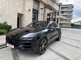 2023 Porsche Cayenne III Рестайлинг, чёрный, 13300000 рублей, вид 1