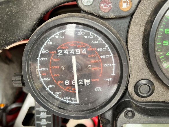 2002 Ducati ST, красный, 300000 рублей - вид 4