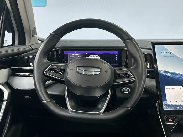 2023 Geely Atlas II, серый, 2560000 рублей - вид 18