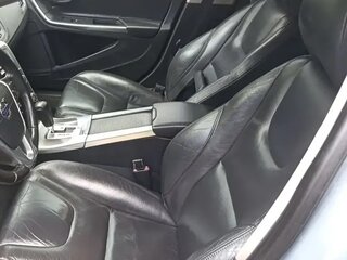 2010 Volvo S60 II, серебристый, 1100000 рублей, вид 5