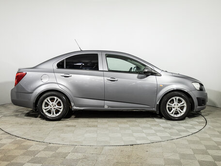 2012 Chevrolet Aveo II, серый, 479585 рублей, вид 4