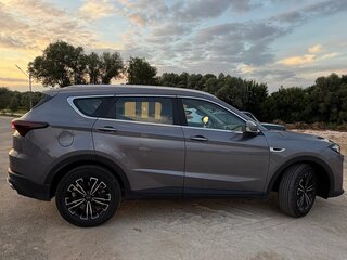 2025 Jetour X70+ I Рестайлинг, серый, 2600000 рублей, вид 4