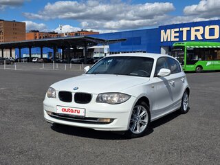 2011 BMW 1 серии 116i I (E81/E82/E87/E88) Рестайлинг, белый, 850000 рублей, вид 4