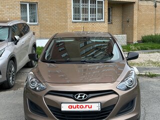 2013 Hyundai i30 II, бежевый, 960000 рублей, вид 4