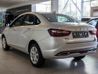 2026 Lada (ВАЗ) Vesta I Рестайлинг (NG), серебристый, 1880000 рублей, вид 4