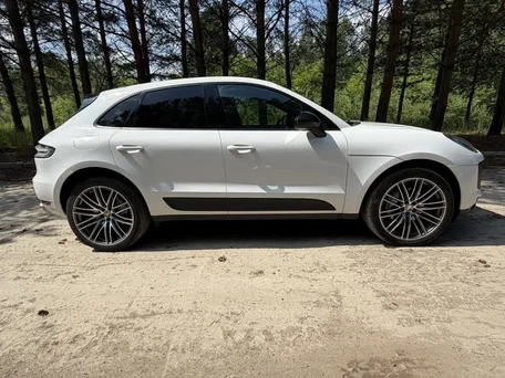 2019 Porsche Macan I Рестайлинг, белый, 4500000 рублей, вид 4