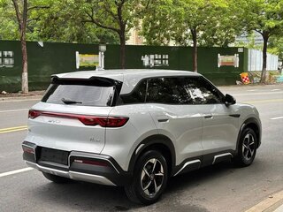 2025 BYD Yuan Up 45.12 kWh, серебристый, 1840000 рублей, вид 4