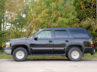 2004 Chevrolet Tahoe II, чёрный, 1390000 рублей, вид 4