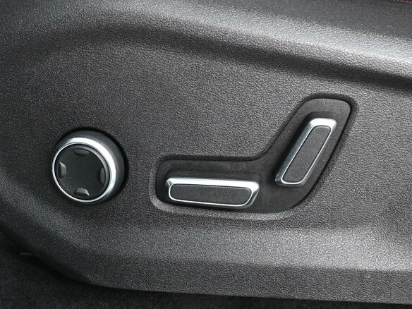2023 Geely Monjaro I, белый, 3299000 рублей - вид 21