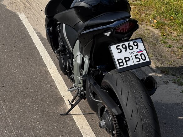 2010 Honda CB 1000R, чёрный, 690000 рублей - вид 2
