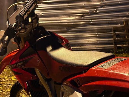 2006 Honda CRF 450X, красный, 600000 рублей, вид 5