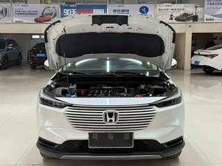 2023 Honda Vezel II, белый, 1485000 рублей, вид 3