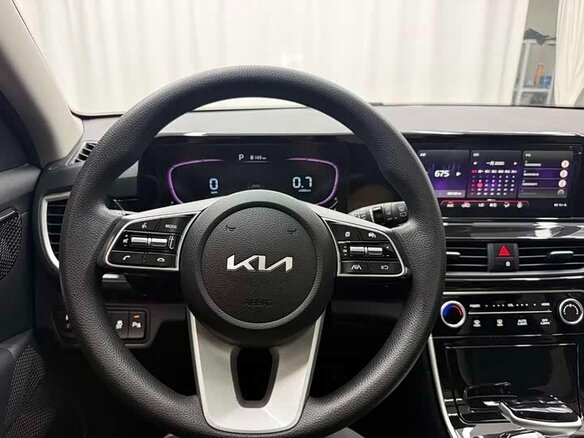 2023 Kia Seltos I, белый, 1860000 рублей - вид 5