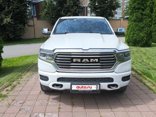 2023 Ram 1500 Crew Cab V, белый, 7500000 рублей, вид 1