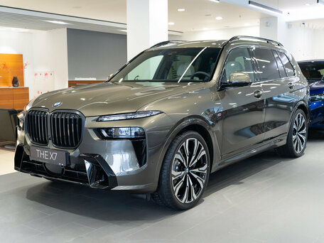 BMW X7 I (G07) Рестайлинг