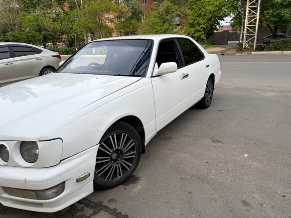 1997 Nissan Cedric IX (Y33), белый, 278000 рублей - вид 2
