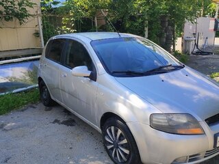 2007 Chevrolet Aveo I, серебристый, 290000 рублей, вид 2