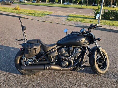 2024 Indian Scout, чёрный, 1684345 рублей, вид 1