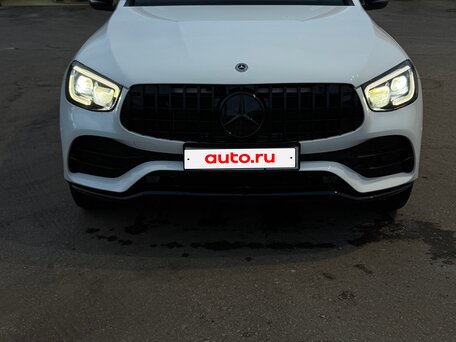 2022 Mercedes-Benz GLC AMG 43 AMG I (X253) Рестайлинг, белый, 5450000 рублей, вид 4