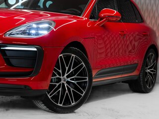 2025 Porsche Macan I Рестайлинг 2, красный, 11800000 рублей, вид 3