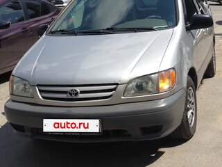 2001 Toyota Sienna I Рестайлинг, серебристый, 650000 рублей, вид 2