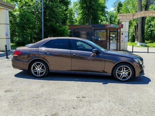 2014 Mercedes-Benz E-Класс 200 IV (W212, S212, C207) Рестайлинг, коричневый, 2300000 рублей, вид 4