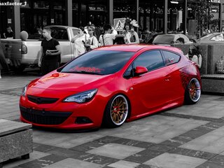 2012 Opel Astra GTC J Рестайлинг, красный, 1450000 рублей, вид 1