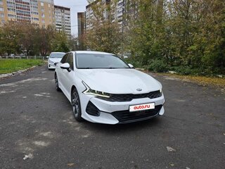 2021 Kia K5 III, белый, 2200000 рублей, вид 1