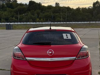 2010 Opel Astra GTC H Рестайлинг, красный, 500000 рублей, вид 3