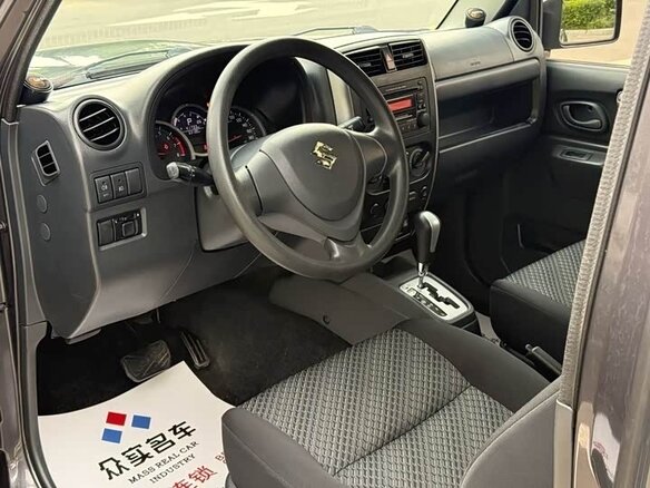 2016 Suzuki Jimny III Рестайлинг 2, серый, 1246007 рублей - вид 9