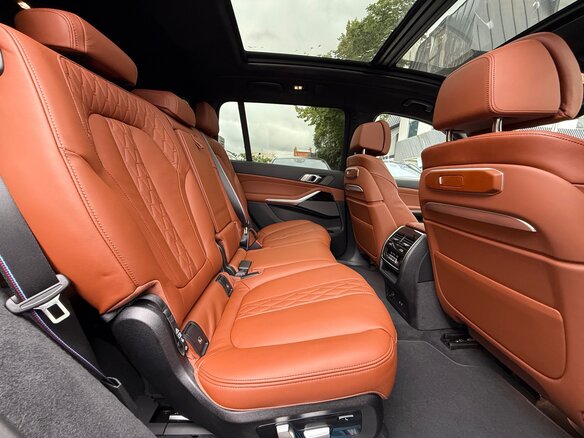 2026 BMW X7 40d I (G07) Рестайлинг, чёрный, 15189000 рублей - вид 14